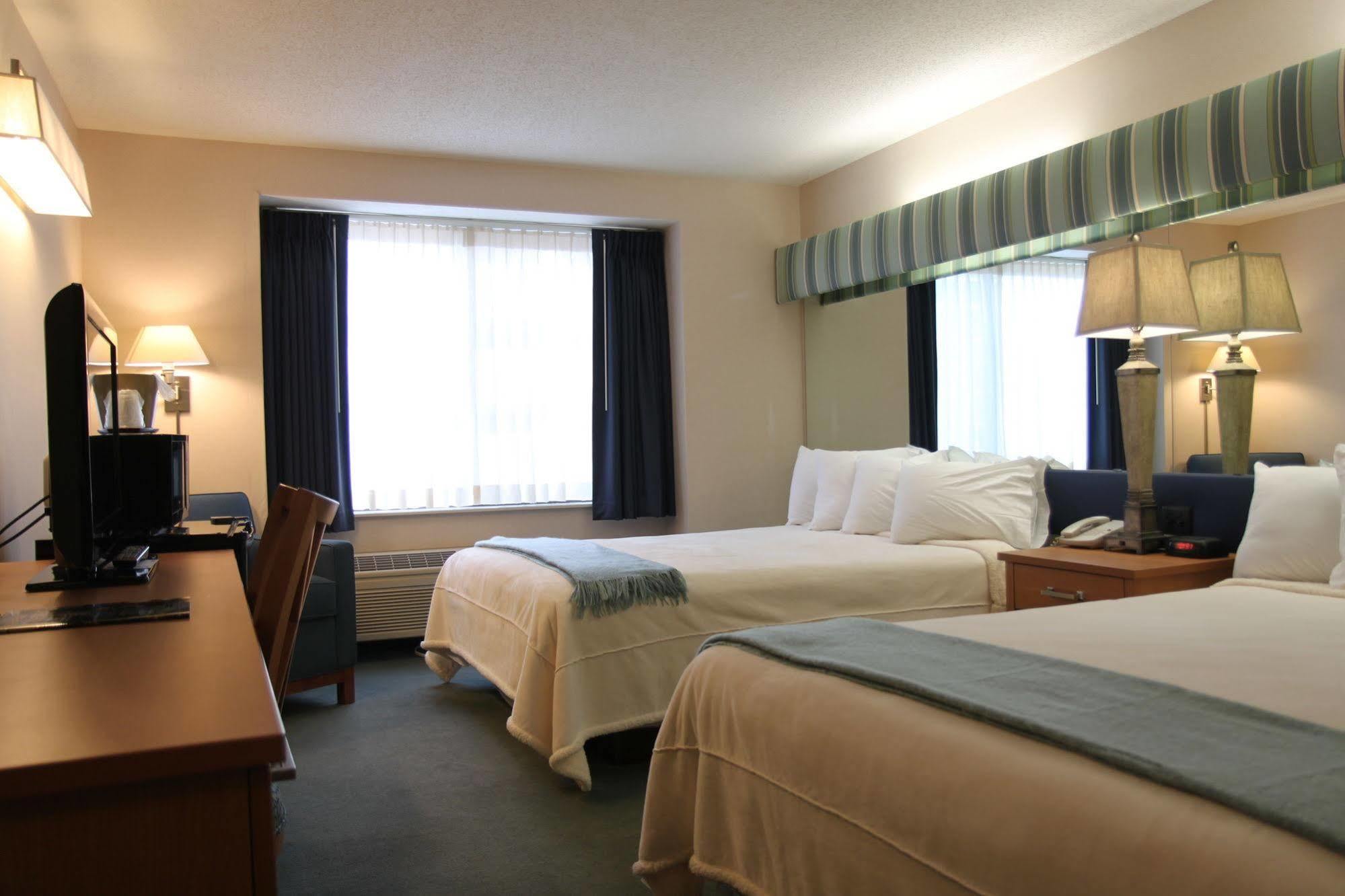 Brentwood Inn And Suites Rochester Buitenkant foto
